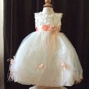 New Without Tag Girl Formal Dress